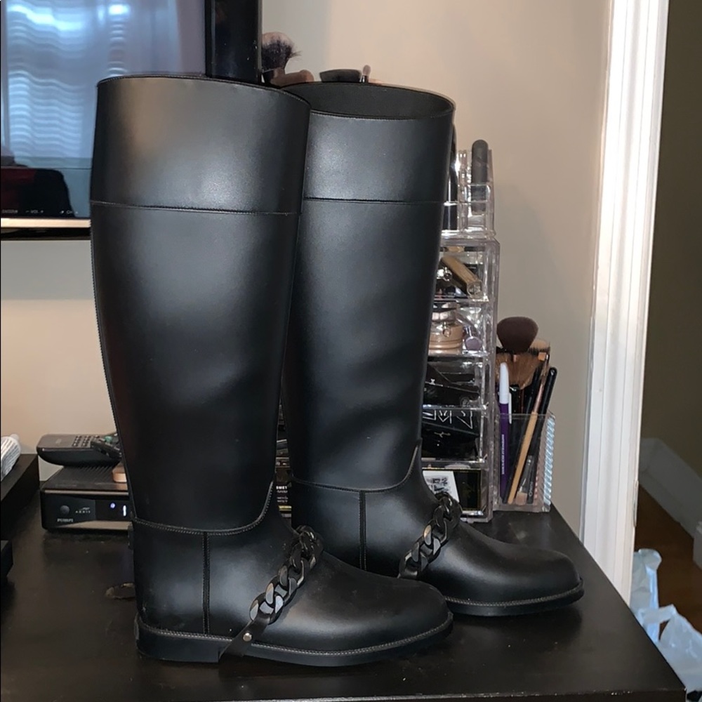 Black Rain Boots